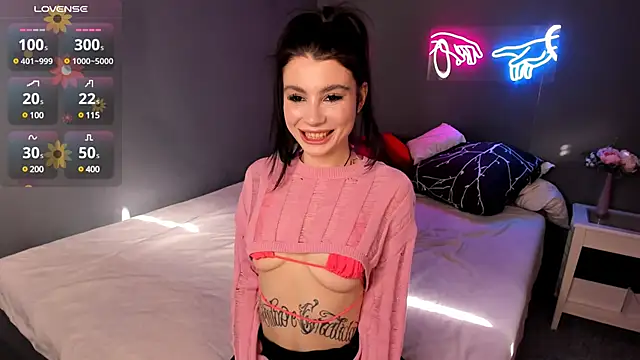 Snapshot of Ashley-Urban chatting on 15, 3, 2025 Ashley-Urban online show from 15, 3, 2025