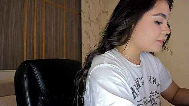 IsabellaAllen online show from 15, 2, 2026