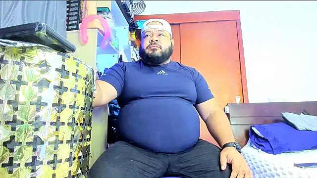 Snapshot of Latino_bigcock chatting on 12, 7, 2026 Latino bigcock online show from 12, 7, 2026