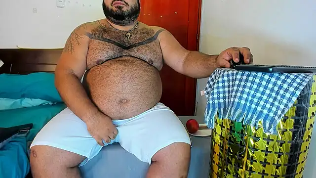Latino bigcock online show from 16, 1, 2026