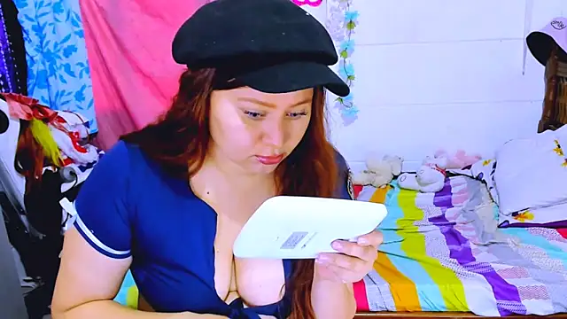 SofiaOlivares online show from 9, 3, 2026