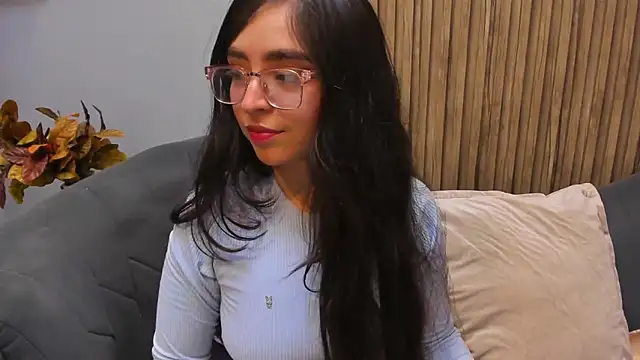 Eva Macalliter online show from 13, 3, 2025