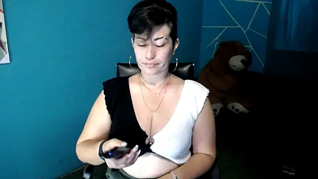Sunny rayz  online show from 19, 7, 2026