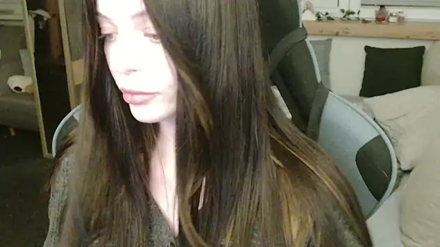 juice-peach online show from 27, 9, 2025