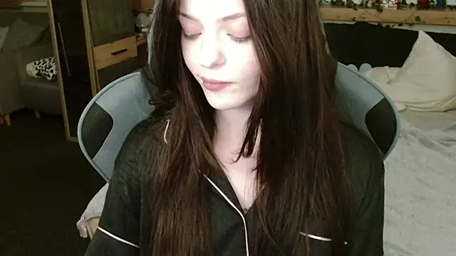 juice-peach online show from 10, 3, 2025