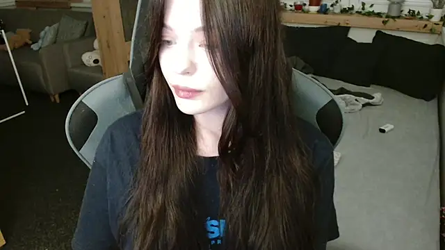 juice-peach online show from 2, 12, 2024