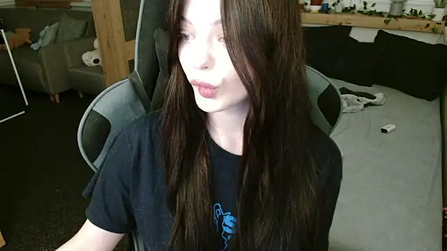 juice-peach online show from 3, 12, 2024