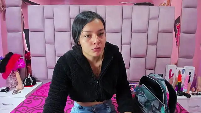 Bich Anal  online show from 25, 2, 2025