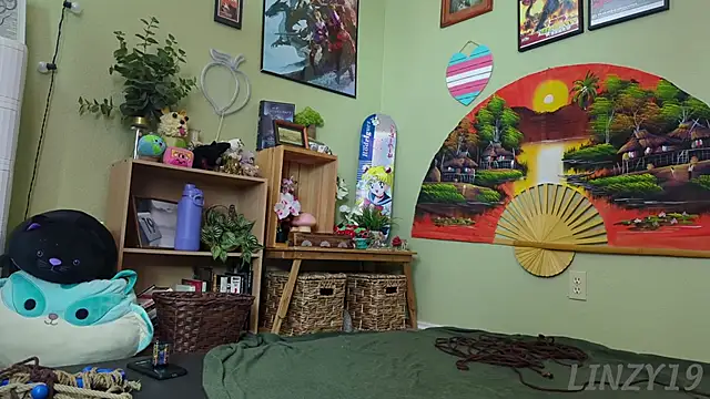 Linzy 19 online show from 22, 2, 2025