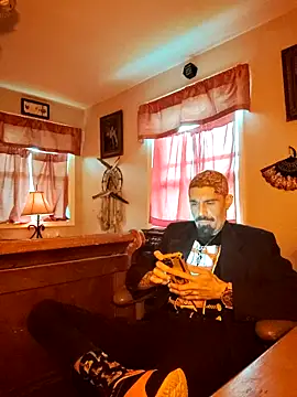 RoosterWabbit online show from 29, 4, 2026