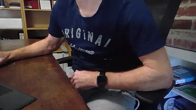 jiggy77777 online show from 8, 1, 2025