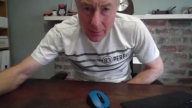 jiggy77777 online show from 6, 12, 2024