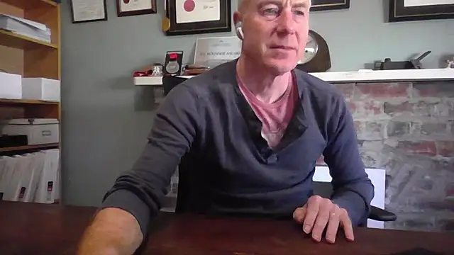 jiggy77777 online show from 3, 12, 2024