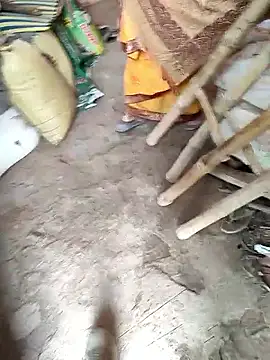 COUPLLE VILLAGE online show from 16, 1, 2026