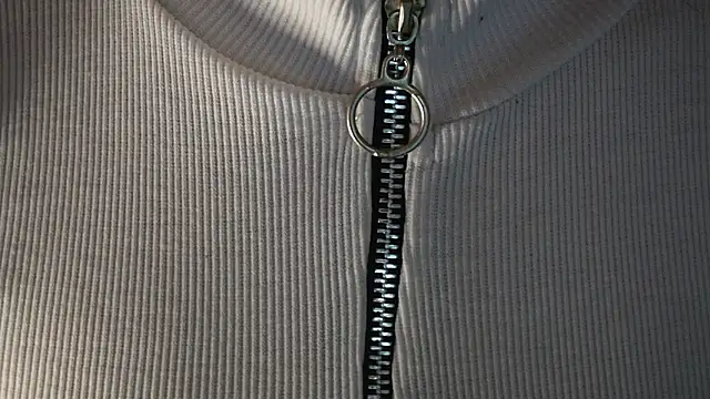 -AyeshaSinghania- online show from 19, 12, 2025