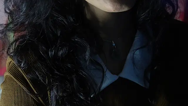 -AyeshaSinghania- online show from 4, 10, 2025