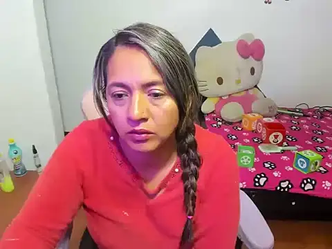 daleska ayala 1 online show from 8, 11, 2025