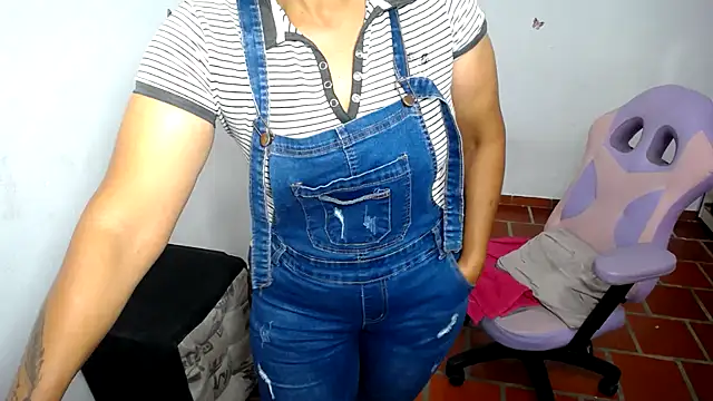 daleska ayala 1 online show from 30, 3, 2026