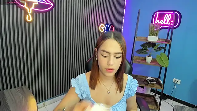 emily roberts1 online show from 8, 11, 2025