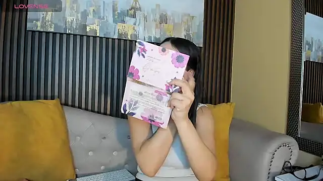 emily roberts1 online show from 24, 9, 2025