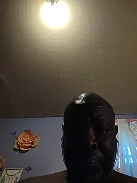 Snapshot of macnificent1fr chatting on 14, 10, 2025 macnificent1fr online show from 14, 10, 2025