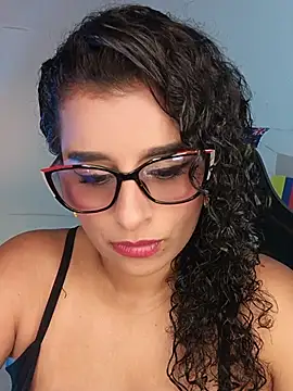 Snapshot of Alizon_1 chatting on 9, 7, 2026 Alizon 1 online show from 9, 7, 2026