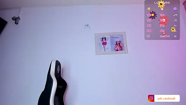 YuliCardona  online show from 31, 1, 2026