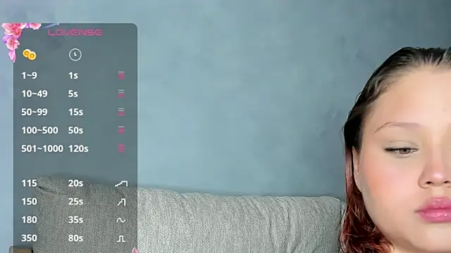 YuliCardona  online show from 11, 6, 2026