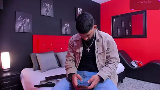 Thiagogomez online show from 15, 12, 2025