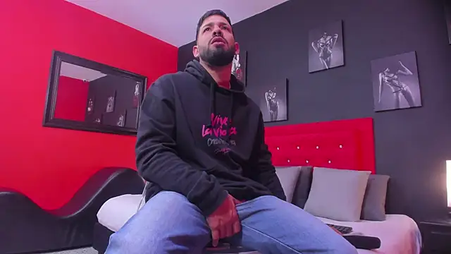 Thiagogomez online show from 17, 12, 2025