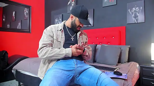 Thiagogomez online show from 10, 9, 2025