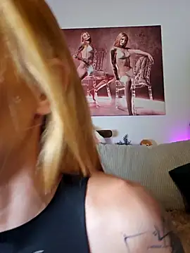 LessiaMia online show from 24, 3, 2026