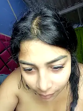 ViolettAndCandy online show from 6, 1, 2026