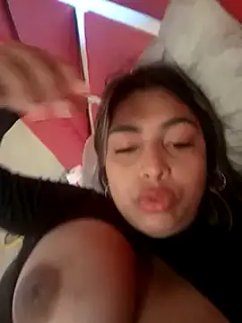 ViolettAndCandy online show from 9, 9, 2025