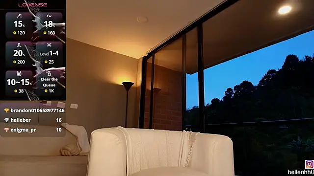 Helenbronwx online show from 5, 1, 2026