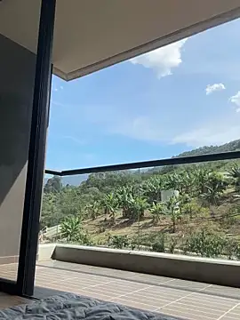 Helenbronwx online show from 15, 1, 2025