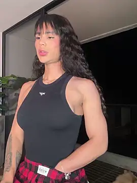 Helenbronwx online show from 4, 1, 2025