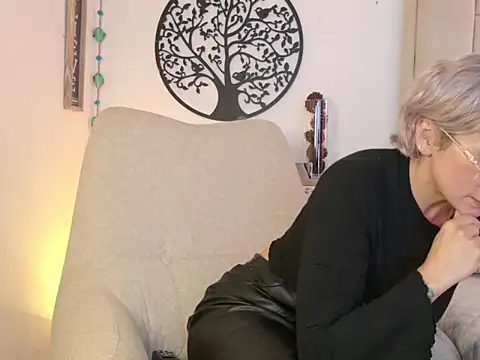 Snapshot of ssamanthaxmami chatting on 6, 4, 2026 ssamanthaxmami online show from 6, 4, 2026