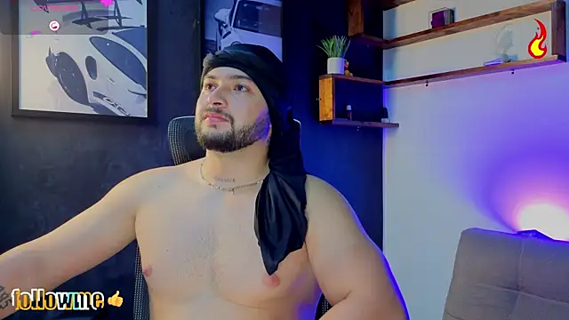 Andrew Brown online show from 5, 11, 2025