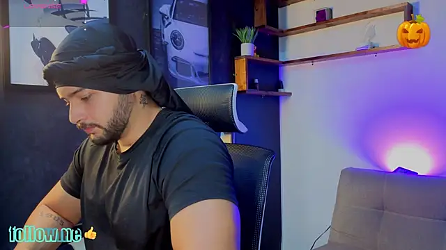 Andrew Brown online show from 4, 11, 2025