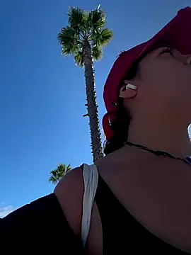 Bigbuttbrooklynn online show from 3, 10, 2025