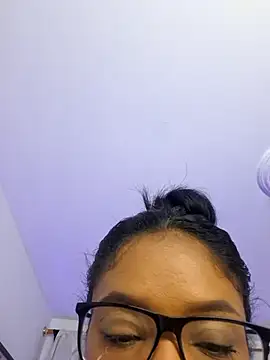 Soymaria   online show from 4, 4, 2026