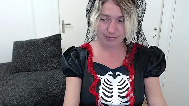 cumfun online show from 28, 10, 2025