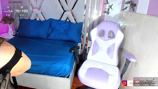 Karla Rodriguezx online show from 21, 11, 2025