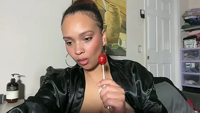 Snapshot of SashaEstrella chatting on 15, 1, 2026 SashaEstrella online show from 15, 1, 2026