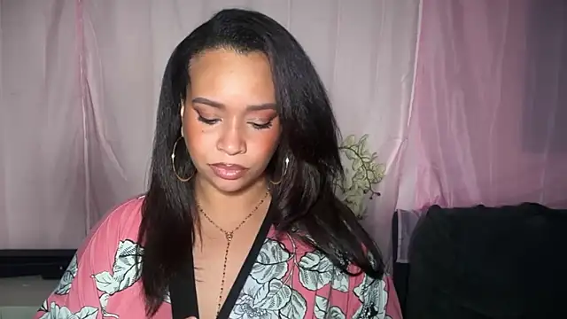Snapshot of SashaEstrella chatting on 14, 6, 2026 SashaEstrella online show from 14, 6, 2026