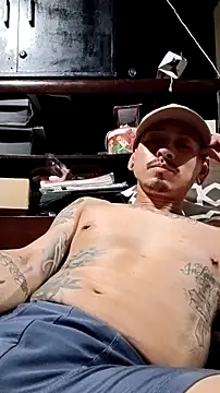 Snapshot of Dnttripaboutit chatting on 9, 4, 2026 Dnttripaboutit online show from 9, 4, 2026