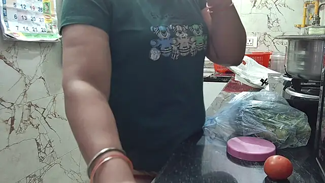 bhabhisexxy 880 online show from 1, 3, 2026