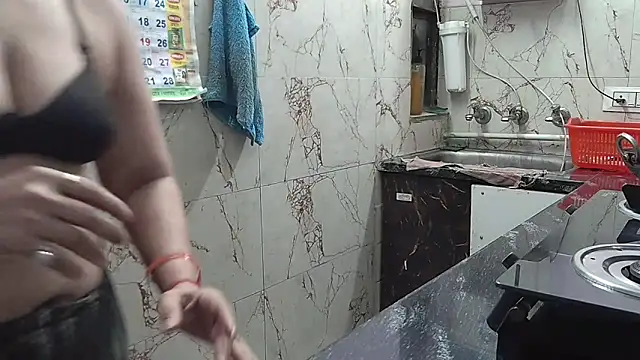 bhabhisexxy 880 online show from 3, 3, 2026