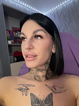Snapshot of angel_devil_forever chatting on 7, 6, 2026 angel devil forever online show from 7, 6, 2026